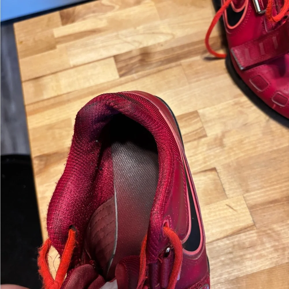 Nike Romaleos 2 Red weightlifting shoes - Picture 12 of 16